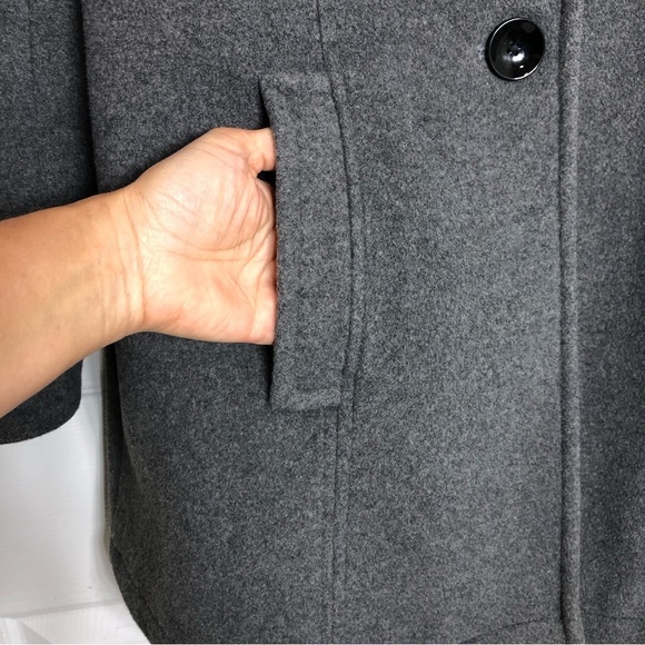 CROFT & BARROW Gray Wool Blend Classic Mid Length Button Up Pea Coat L - Picture 3 of 11
